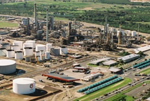 Chevron’s Cape Town refinery. Photo courtesy of Chevron.